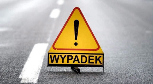 Cztery osoby ranne. Droga całkowicie zablokowana - grafika