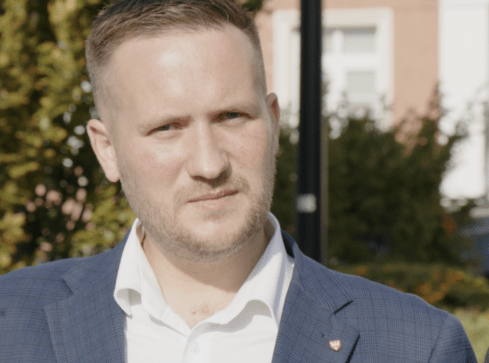 Gorąco w lokalnych strukturach PiS - grafika