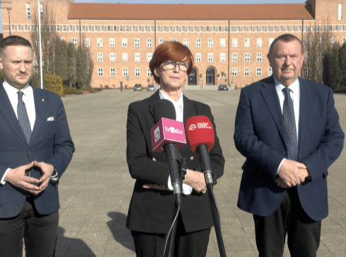 Politycy walczą o elektoraty - grafika