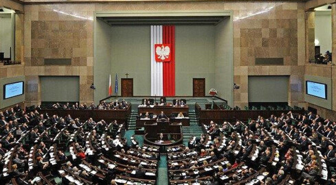 Dwukadencyjność w Sejmie? PSL "szantażuje" koalicję - grafika