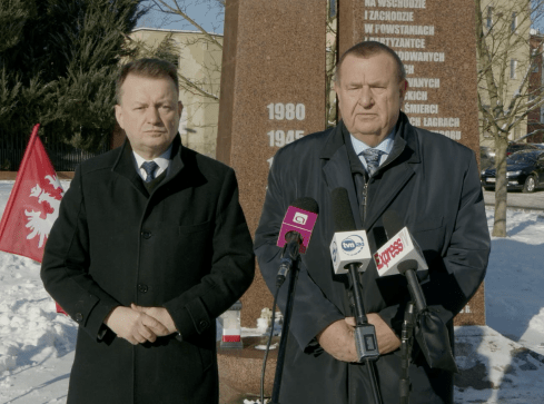 Błaszczak krytykuje samorząd  - grafika