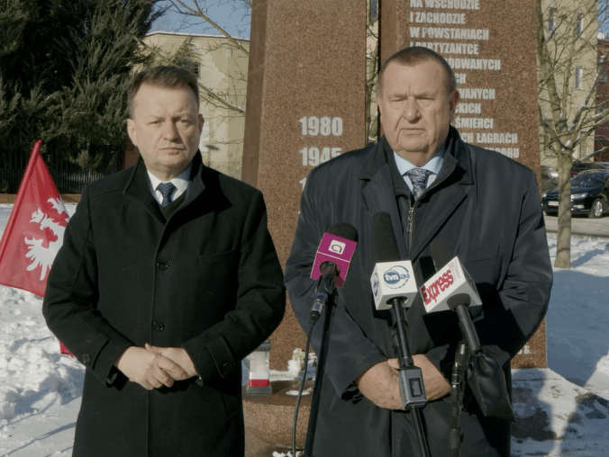 Błaszczak krytykuje samorząd  - grafika