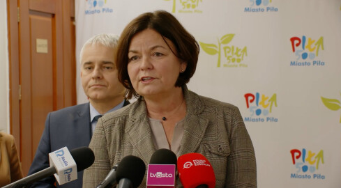 Prezydent Piły zarabia więcej niż Warszawy - grafika