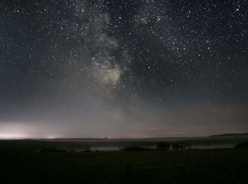 Droga Mleczna. Zobaczysz ją zaledwie 15 km za Piłą - grafika
