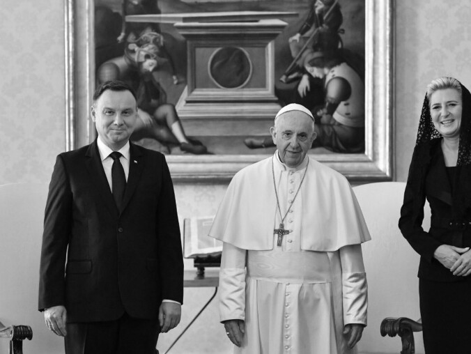 Żałoba narodowa po śmierci papieża - grafika