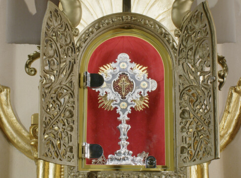 Jest kościół, będzie sanktuarium - grafika