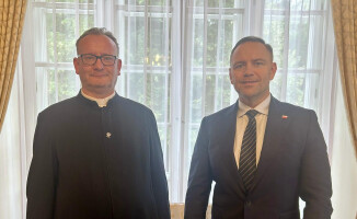 Ksiądz z Piły - duszpasterz kiboli kapelanem Prezydenta