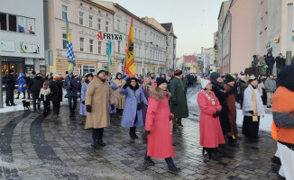 Pilanie z koronami na głowach szli w Orszaku Trzech Króli