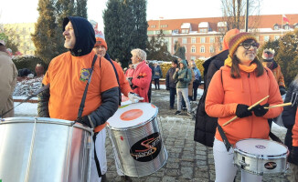 Pilanie z koronami na głowach szli w Orszaku Trzech Króli