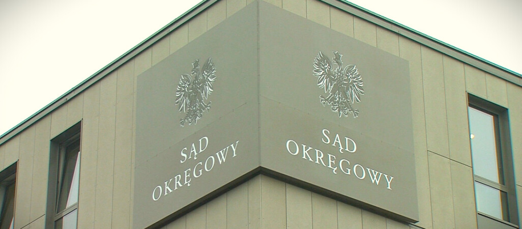 11 lat więzienia dla pedofila. Sąd uchylił wyrok dla działacza PO