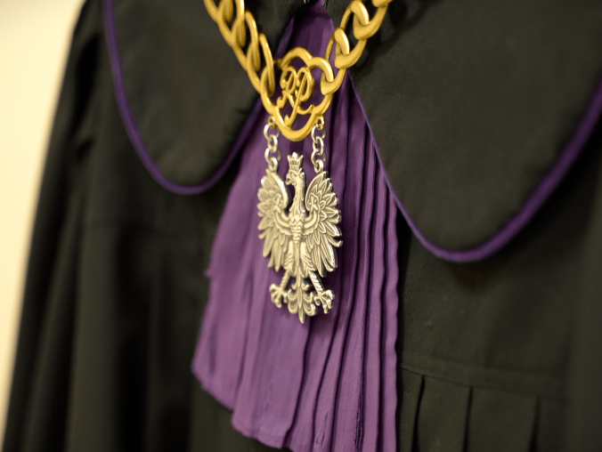 Odszkodowanie za traumę. Prokuratura zapłaci? - grafika