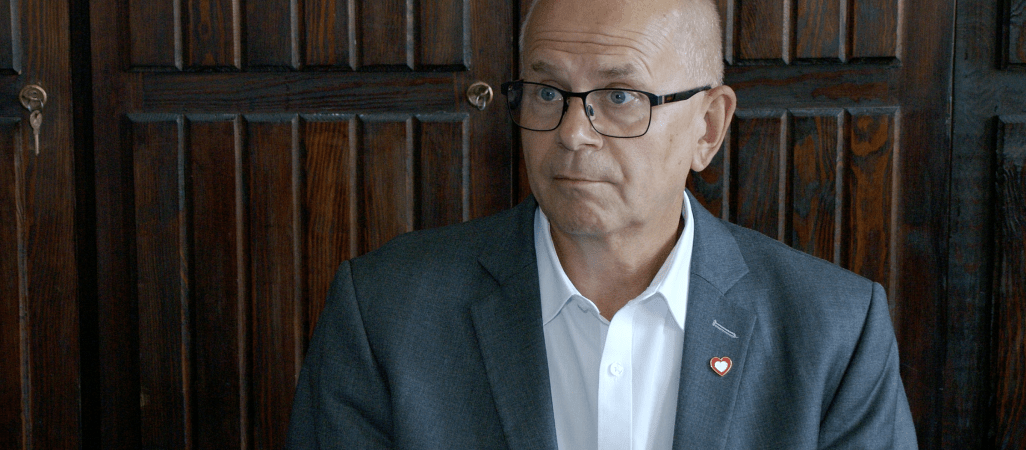 Groził burmistrzowi. Agresor leczy się psychiatrycznie