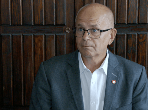 Groził burmistrzowi. Agresor leczy się psychiatrycznie - grafika