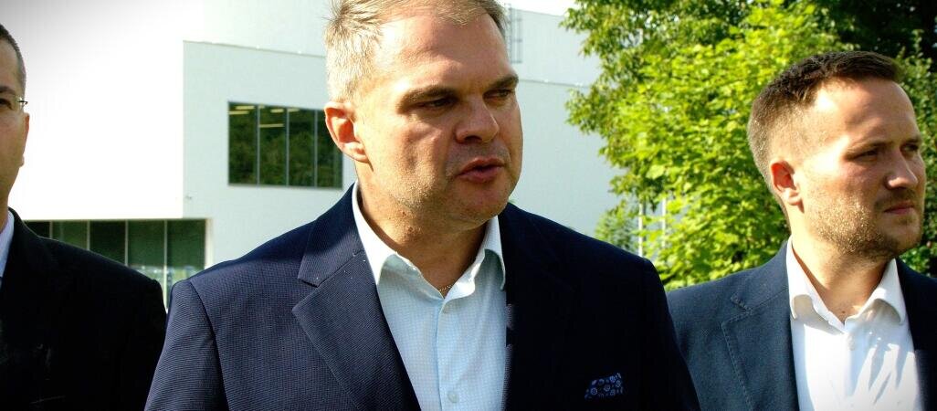Finanse i zarobki lekarzy. Radny pyta, dyrektorka odpowiada