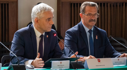 Starosta pilski z maksymalnym wynagrodzeniem - grafika