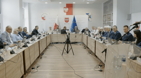Pokusy władzy - grafika