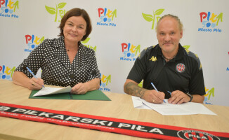 Siatkarki i piłkarze z dotacją od miasta