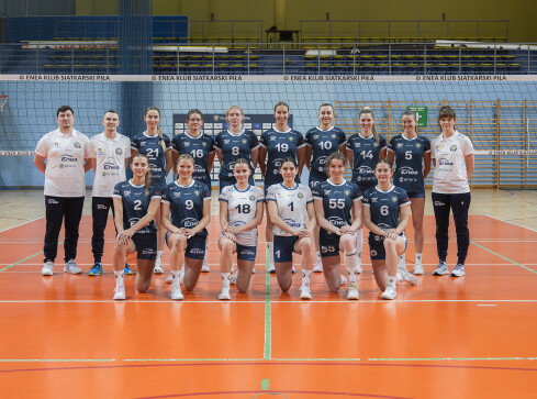 Pewne zwycięstwo na inaugurację sezonu - grafika