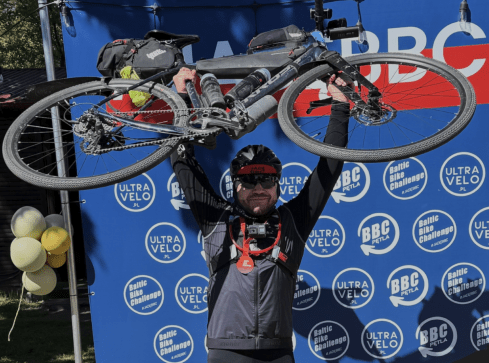 Ponad pół tysiąca kilometrów w 60 godzin... na rowerze - grafika