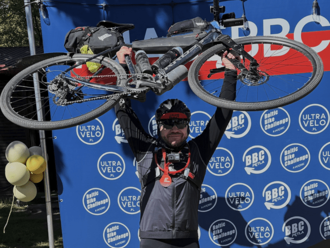 Ponad pół tysiąca kilometrów w 60 godzin... na rowerze - grafika