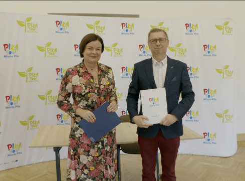 300 tysięcy dla Polonii - grafika