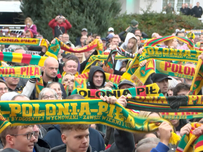 Znamy terminarz meczów Polonii - grafika