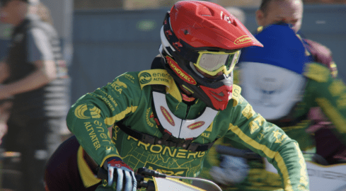 Polonia kompletuje skład. ASTA Arena do rozbudowy? - grafika