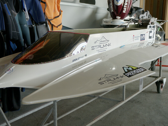 Zapowiada się mocne ściganie - grafika