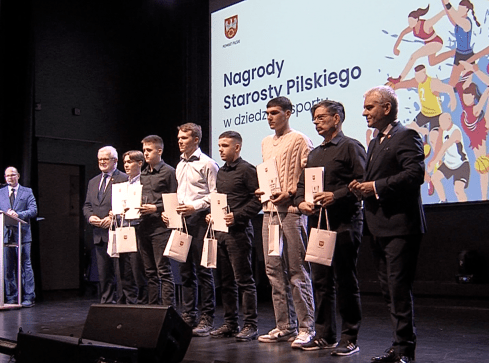 Sportowe nagrody powiatu pilskiego - grafika