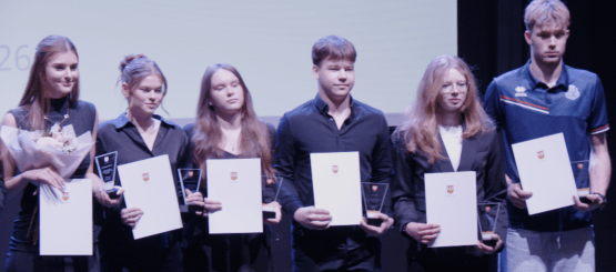 Przejdź do artykułu na Asta24.