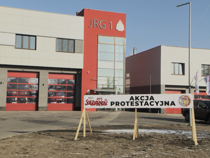 Strażacy protestują - grafika