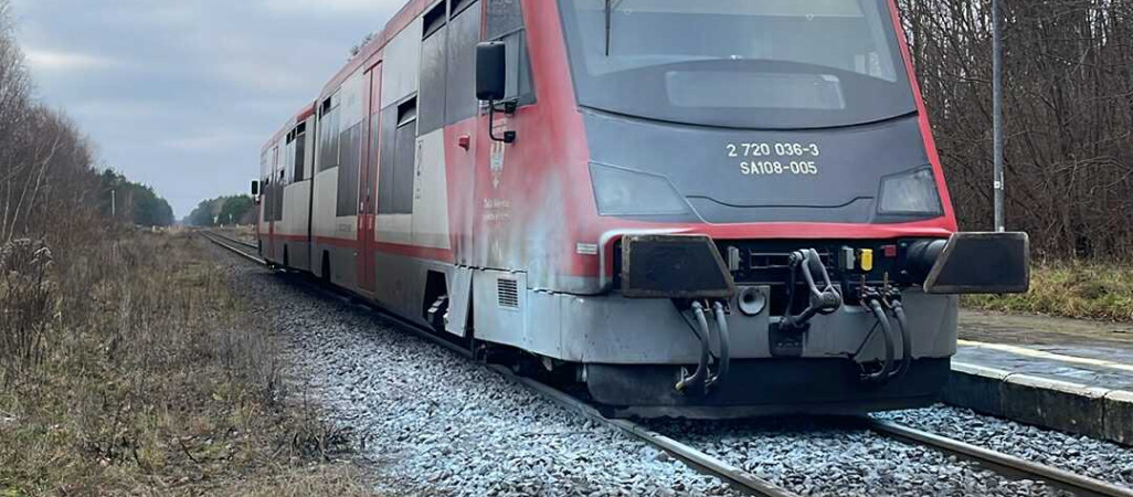 Pożar szynobusu. Ruch kolejowy wstrzymany [AKTUALIZACJA]