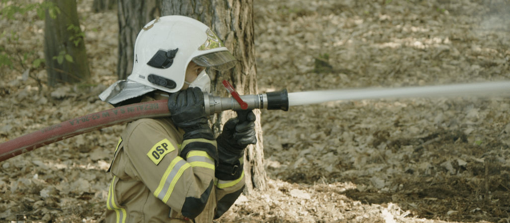 Ćwiczenia ponad 140 strażaków