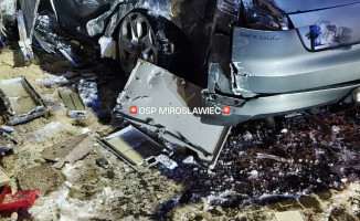 Zderzenie osobówki z ciężarówką