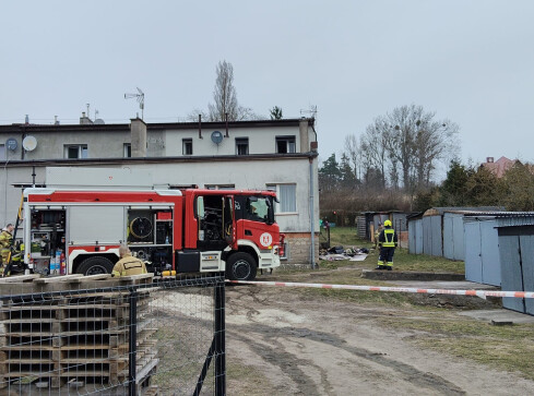 Dwoje dzieci nie żyje. Śledczy wyjaśniają przyczyny tej tragedii - grafika