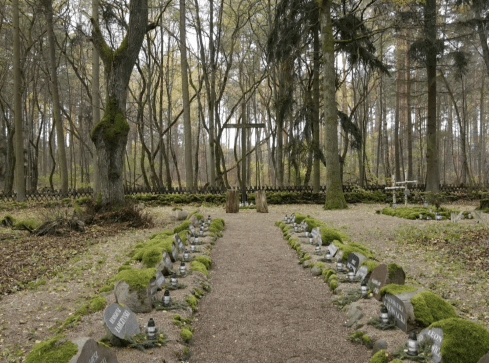 Najpiękniejszy cmentarz w regionie - grafika