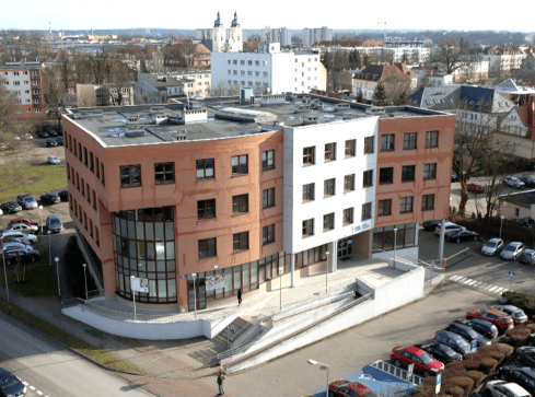 355 zł - to średnia wysokość renty wdowiej. Nie wszyscy złożyli  - grafika