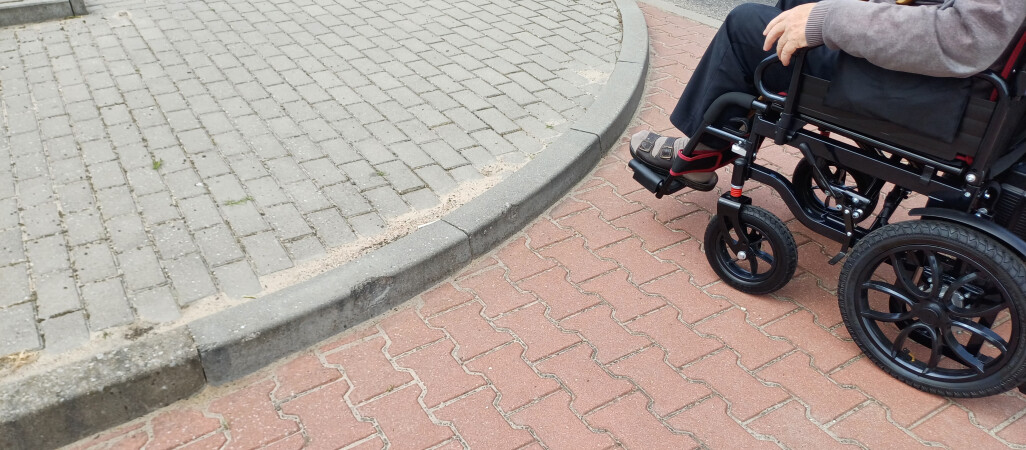 Problematyczny krawężnik