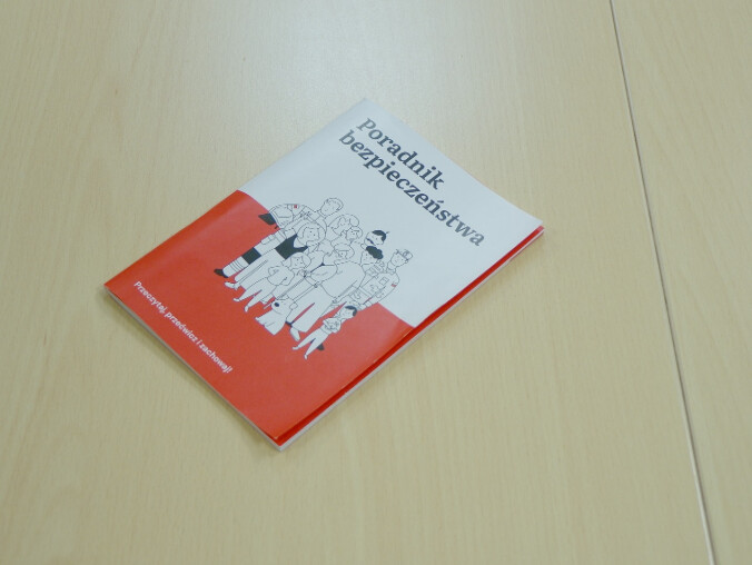 Poradnik bezpieczeństwa trafi do obywateli - grafika