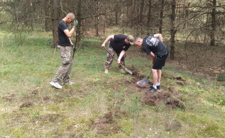 Pasjonaci odkryli fundamenty schronu MG-Schartenstand D ,,Heinrich"