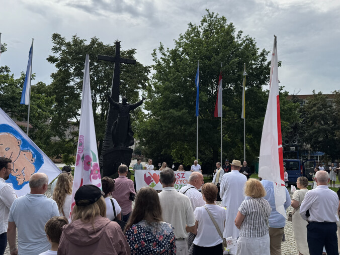 Marsz dla Życia przeszedł ulicami Piły - grafika