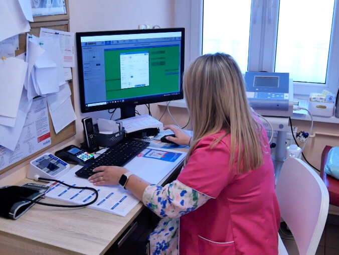 700 milionów złotych dla przychodni - grafika