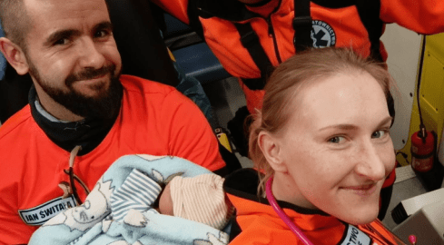 Chłopiec z okna życia dostał imię po ratowniku z Piły - grafika