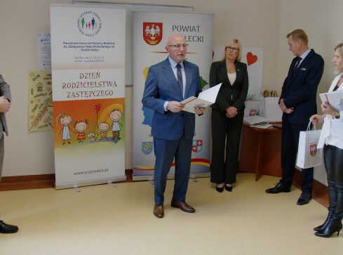 Dzieci otrzymają lepszą opiekę - grafika