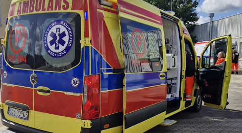 Nowy ambulans w pilskim szpitalu - grafika