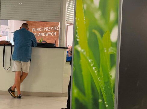 Pacjenci skarżą się na brak przestrzegania RODO w szpitalu - grafika