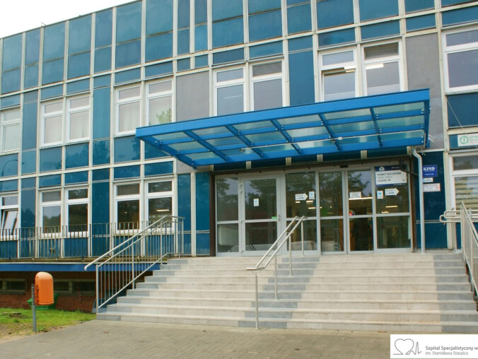 Zarobki lekarzy w Pile. Szpital wyjaśnia - grafika