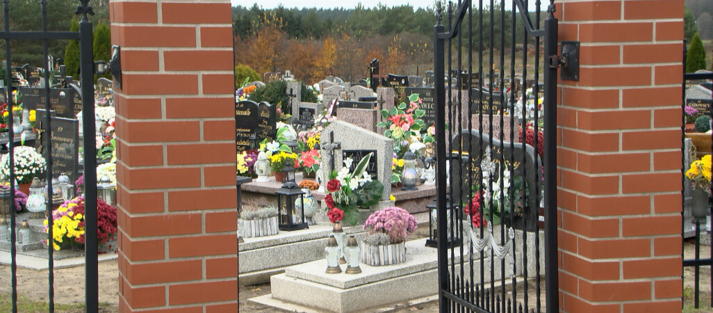 Konflikt części parafian z księdzem. Chodzi o opłaty cmentarne