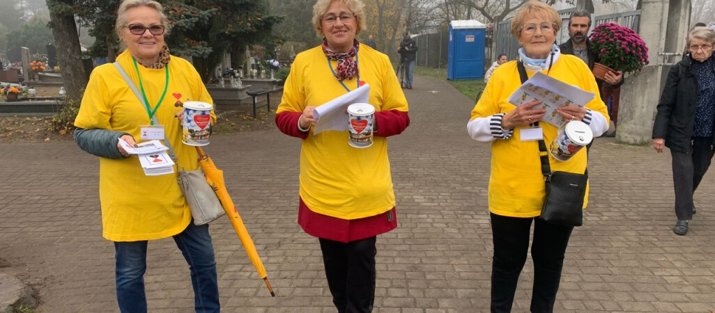 Niemal 60 tysięcy na hospicjum. Podsumowano kwestę na cmentarzu