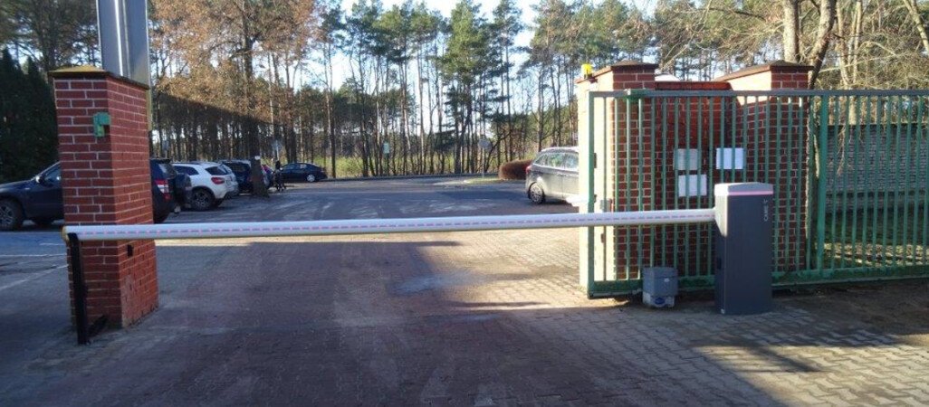 Nowe zasady wjazdu na cmentarz komunalny w Pile 